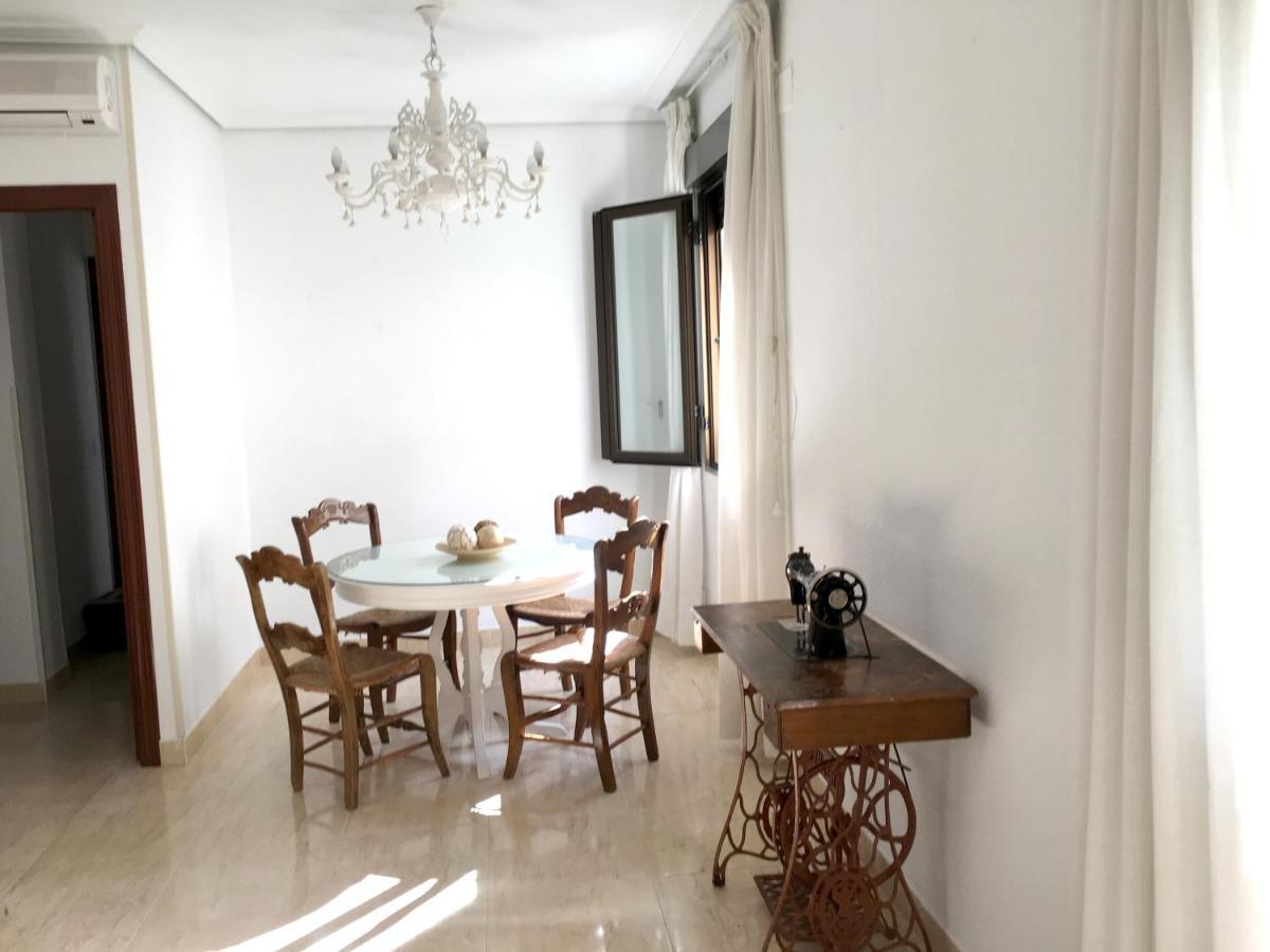 Ferienwohnung La Libreria De Viana Córdoba Zimmer foto